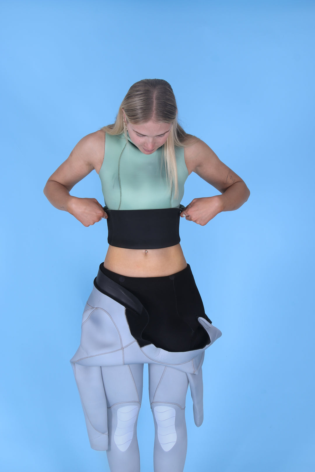 MESO Scuba Wetsuit- 5/4mm Pearl Grey- COMING SOON