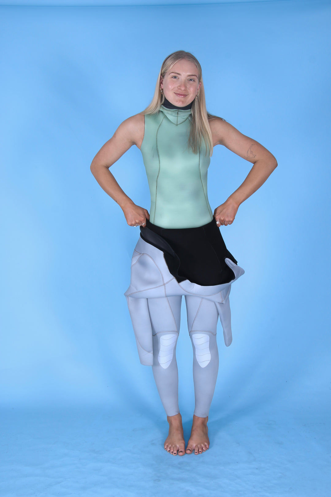 MESO Scuba Wetsuit- 5/4mm Pearl Grey- COMING SOON