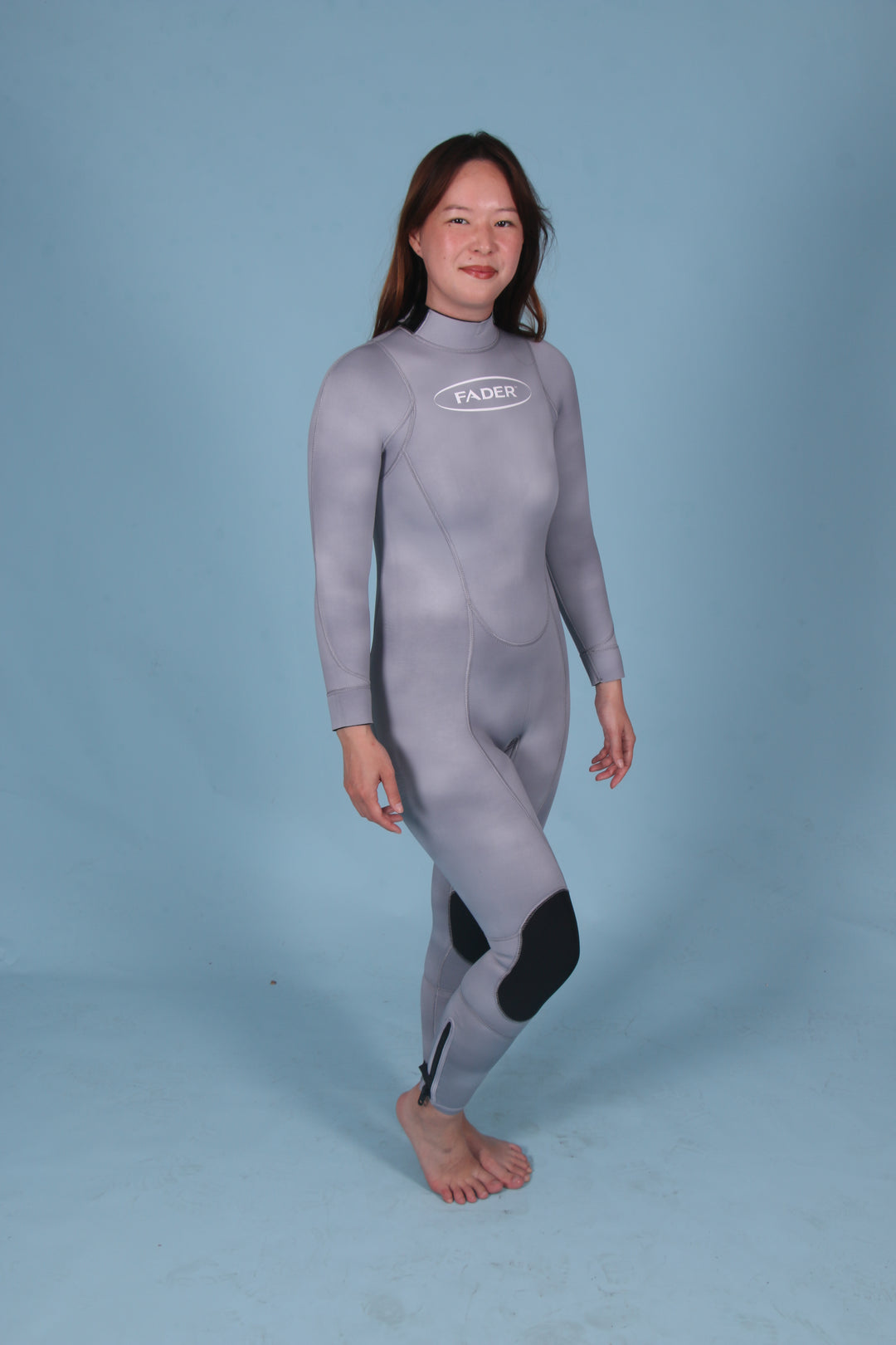 MESO Scuba Wetsuit- 5/4mm  Next Drop end of Oct
