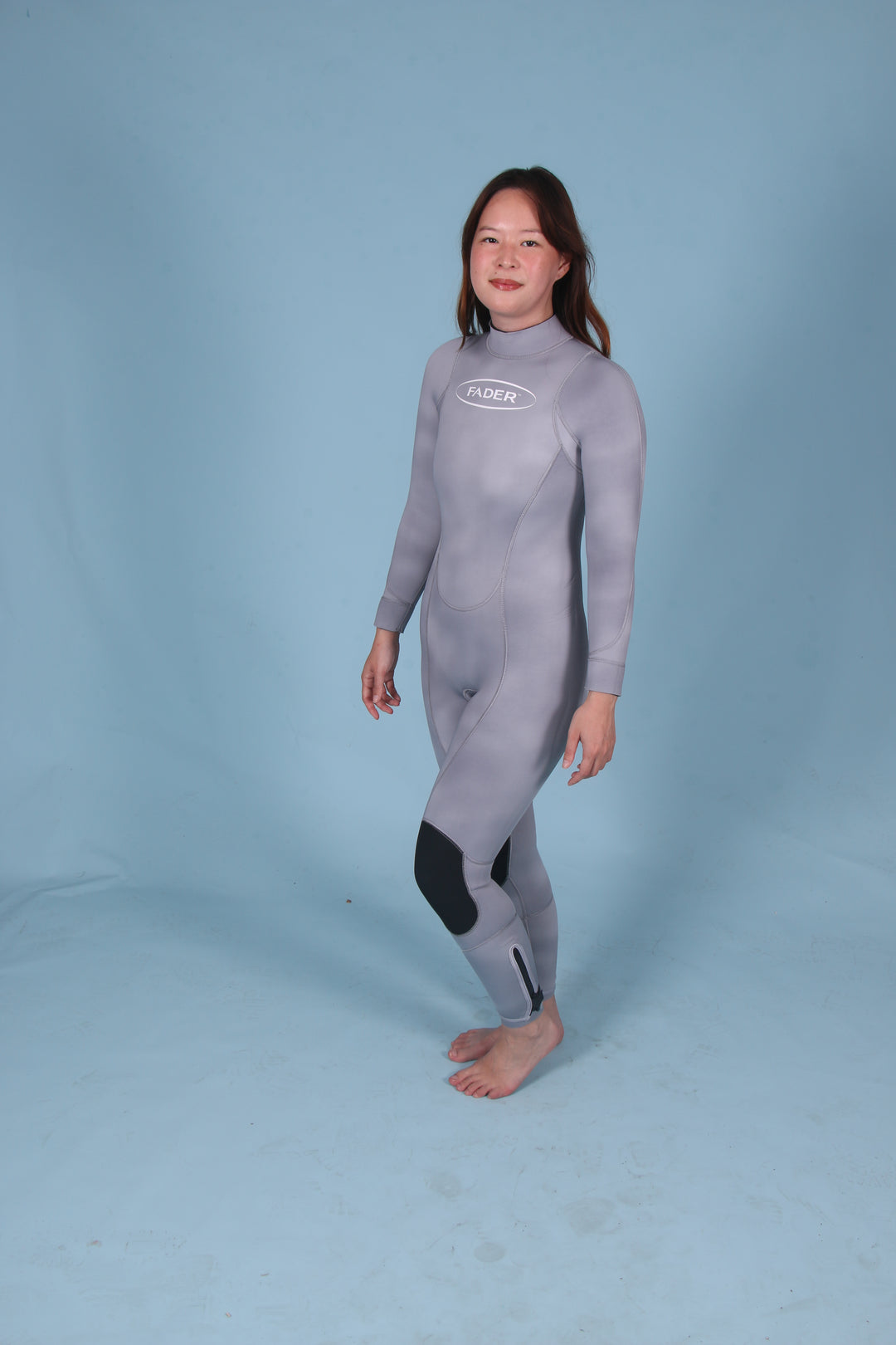 MESO Scuba Wetsuit- 5/4mm  Next Drop end of Oct